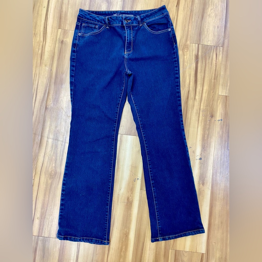 935: No Boundaries Dark Blue Jeans - 15